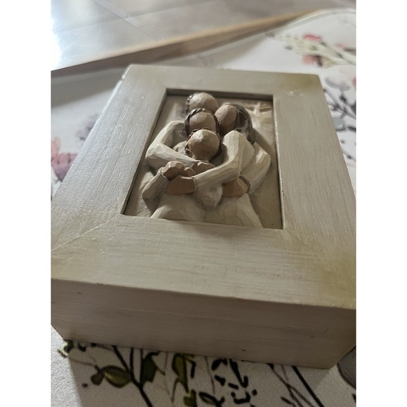 WILLOW TREE FAMILY 2005 Lifetime of Love trinket/keepsake box wooden - Picture 2 of 11